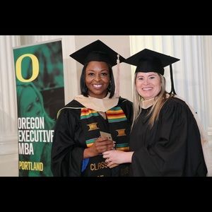 Meet your Posher, Domonique